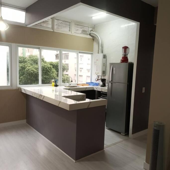Apartamento Ponto De Copacabana Excelente Amplo Arejado E Iluminado Rio de Janeiro